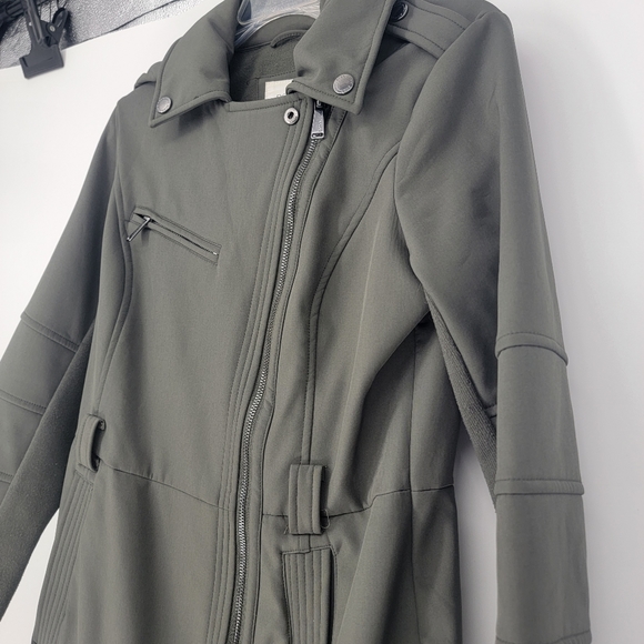 BCBGeneration Green Gray Coat with Wood and Fur Lining Small - Picture 2 of 7